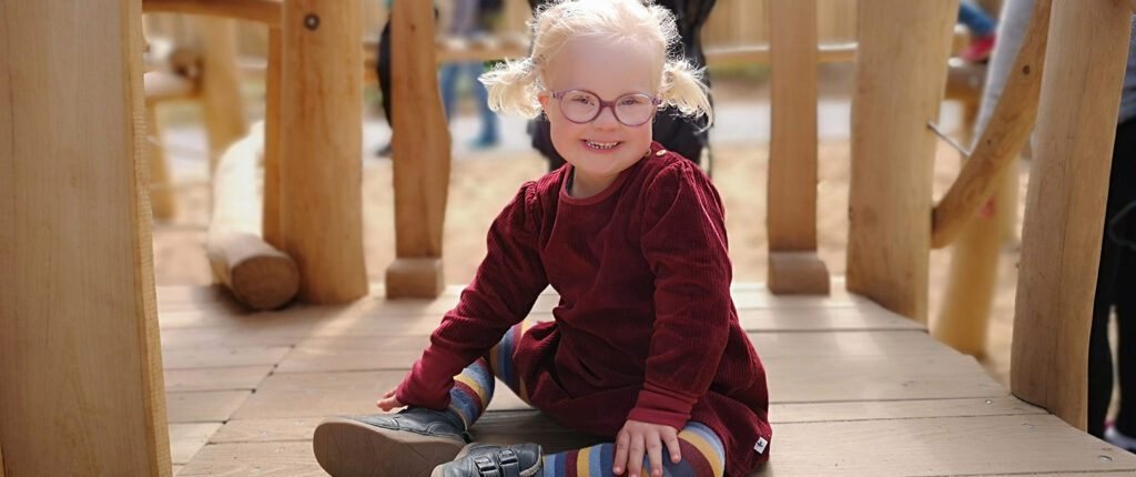 Trisomie 21: Ronja kam mit dem Downsyndrom zur Welt